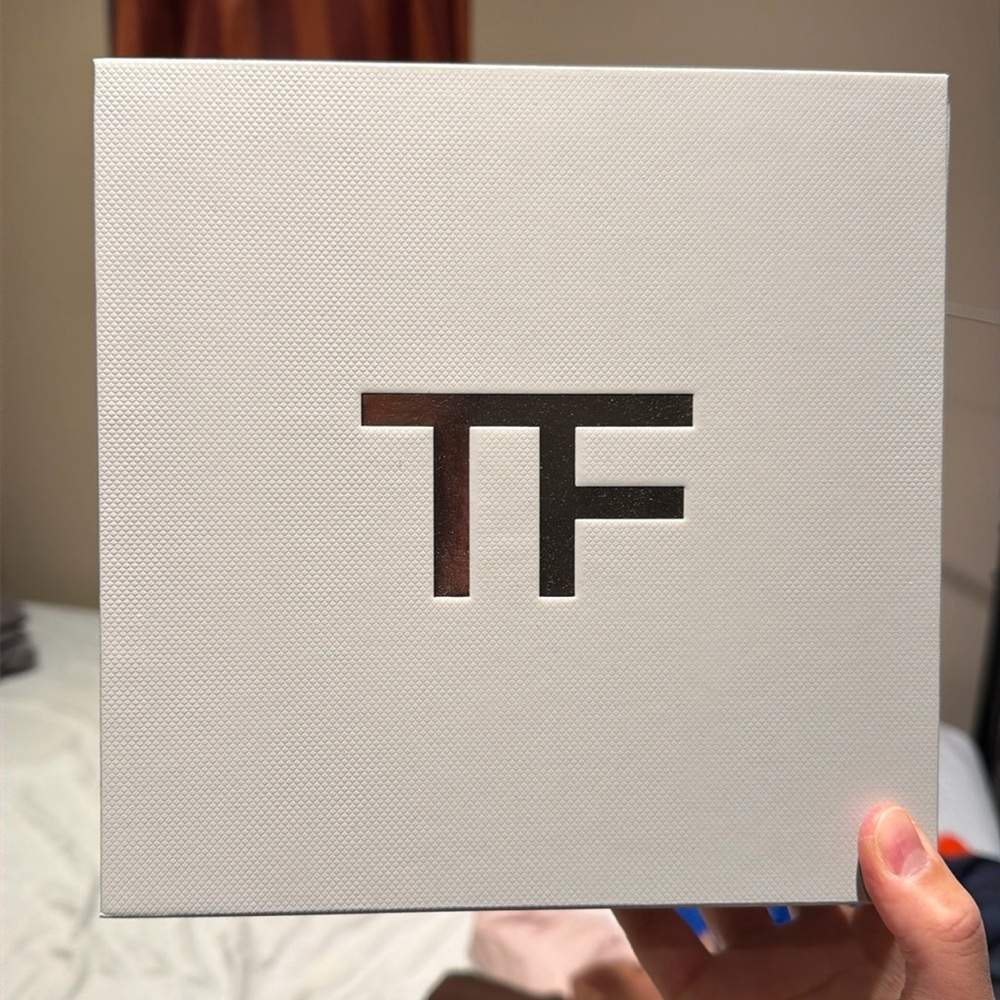 TOM FORD EMPTY GIFT BOX